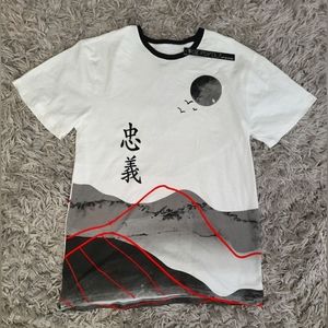 🚫SOLD ELSEWHERE 🚫Japanese Kanji Tshirt